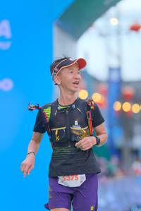 BIB: 5375
                            <button type="button" onclick="openModal(21766679)" class="btn btn-primary btn-sm float-right btn-popup" data-toggle="modal" data-target=".modal-high-quality">
                        <i class="fas fa-shopping-cart"></i> Add to Cart
                    </button>
                                            <button type="button" onclick="isThisMe(21766679, true)" class="btn btn-success btn-sm float-right btn-popup btn-isme hidden" data-toggle="tooltip" data-placement="bottom" title="นี่คือรูปของคุณใช่ไหม คลิกที่นี่เพื่อเอาเข้าอัลบั้ม">
                        <i class="fas fa-plus"></i> Add to album
                    </button>
                    <button type="button" onclick="isThisMe(21766679, false)" class="btn btn-warning btn-sm float-right btn-popup btn-isnotme hidden">
                        <i class="fas fa-ban"></i> Remove from album
                    </button>